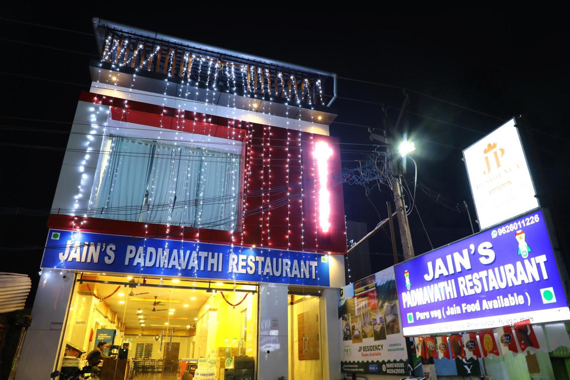 Hotel Jp Residency à Yelagiri Extérieur photo