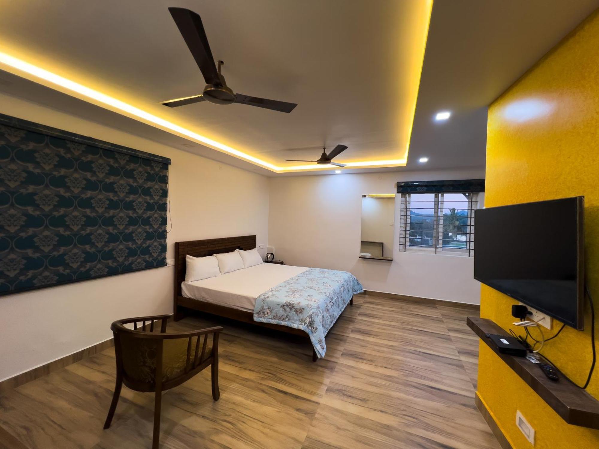 Hotel Jp Residency à Yelagiri Extérieur photo